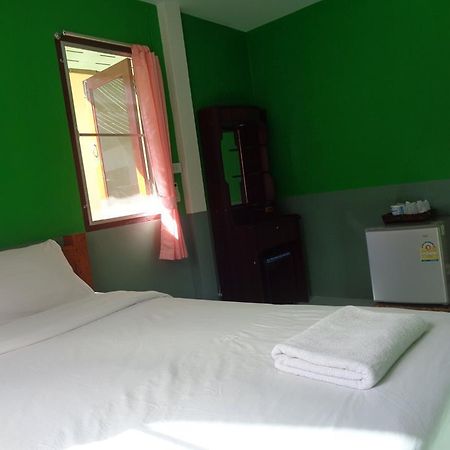 Sarm Mork Guest House Mae Hong Son Eksteriør bilde