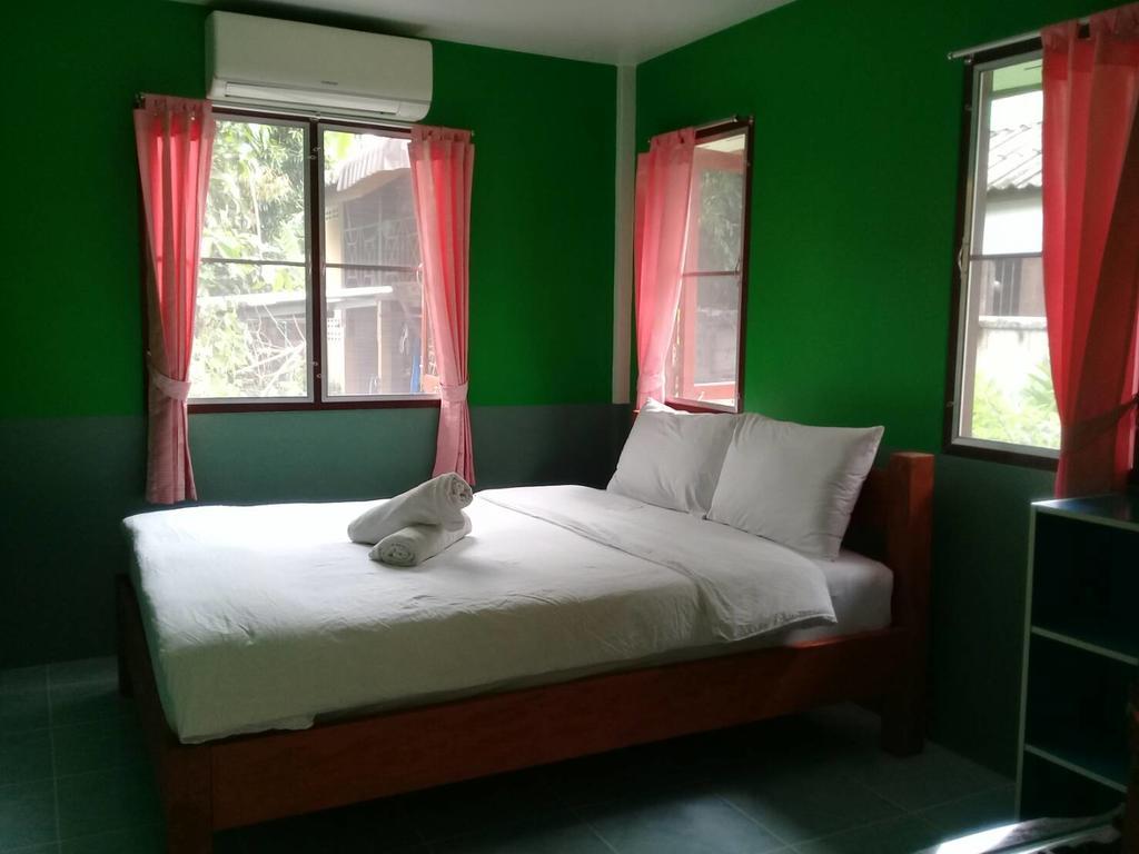 Sarm Mork Guest House Mae Hong Son Eksteriør bilde