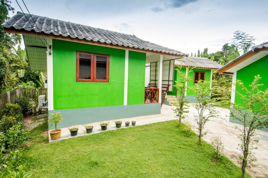 Sarm Mork Guest House Mae Hong Son Eksteriør bilde