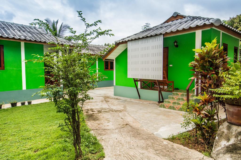 Sarm Mork Guest House Mae Hong Son Eksteriør bilde