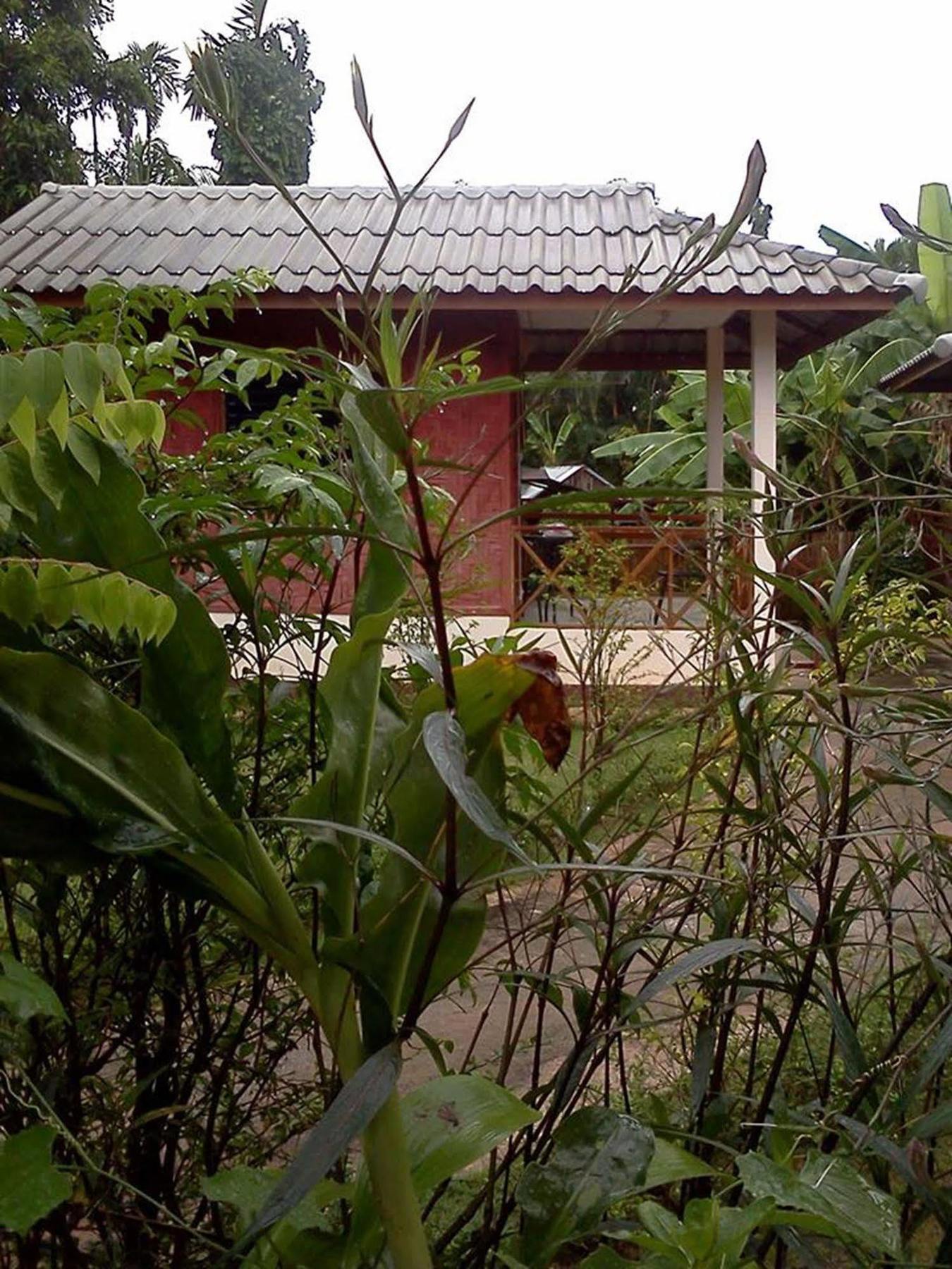 Sarm Mork Guest House Mae Hong Son Eksteriør bilde